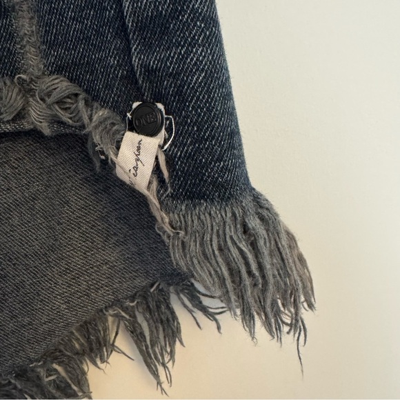 One Teaspoon High Waisted Bonita Shorts Black Denim - Women’s 30 - Picture 7 of 12